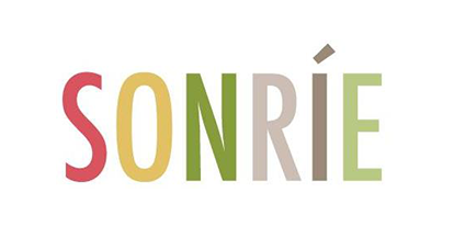sonrie