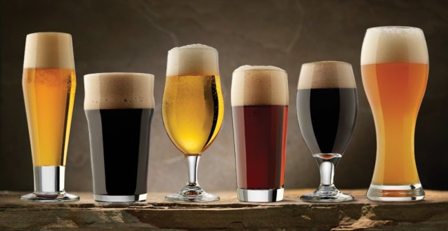 10.curiosidades-cerveza-vasos-cerveza