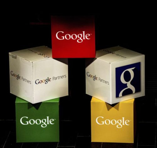 Los datos son la moneda de pago para Google. AFP