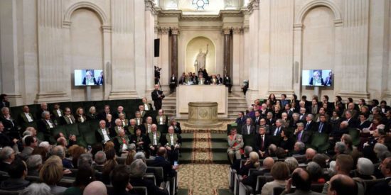 El “peligro mortal” de la gramática feminista