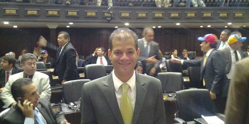 diputado-omar-avila