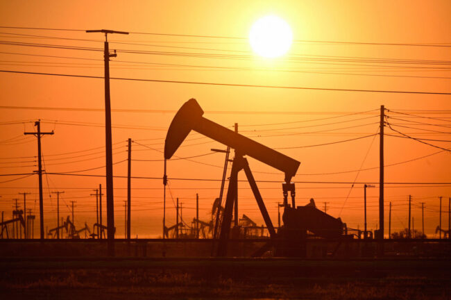 US-ECONOMY-OIL-ENVIRONMENT